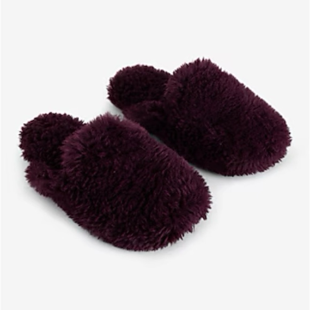 Express Fuzzy Teddy Slippers in Wine